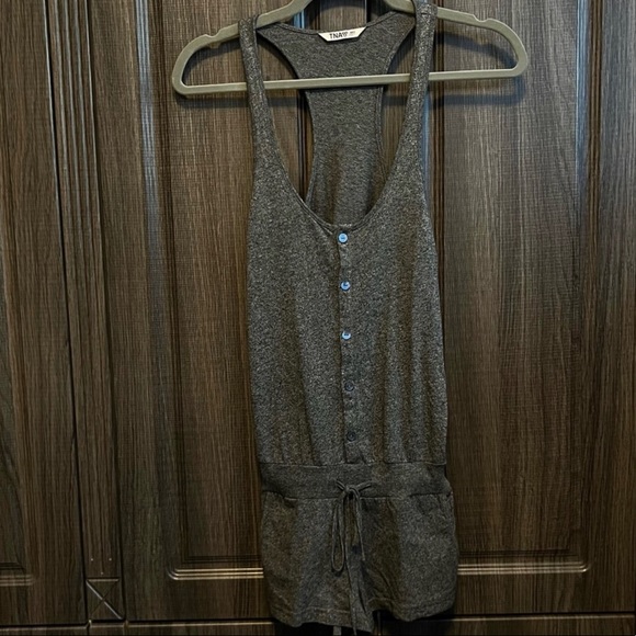 Aritzia Romper - Picture 2 of 5